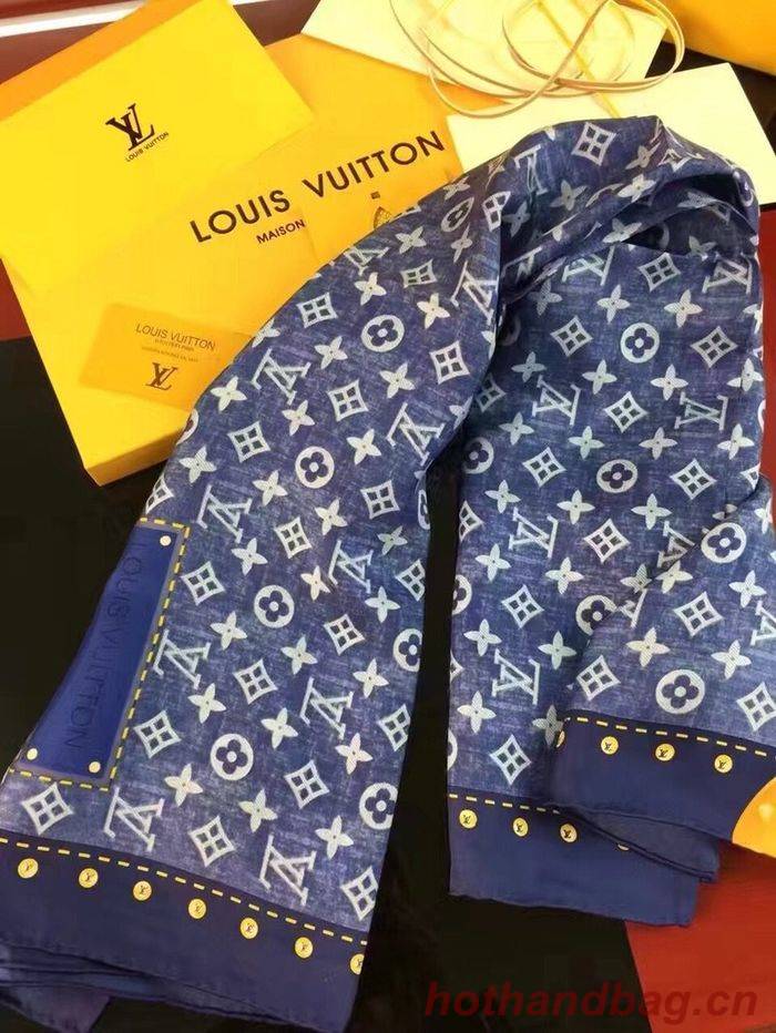 Louis Vuitton Scarf LVS00136